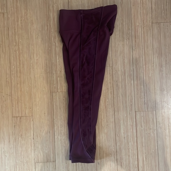 lululemon athletica size 2 wunder under leggings in dark adobe. EUC. - Picture 6 of 7